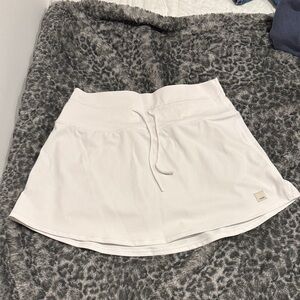 Vuori White Daily Skirt